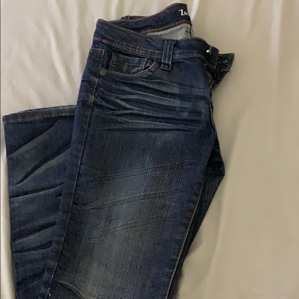 Jeans - Picture 3 of 3